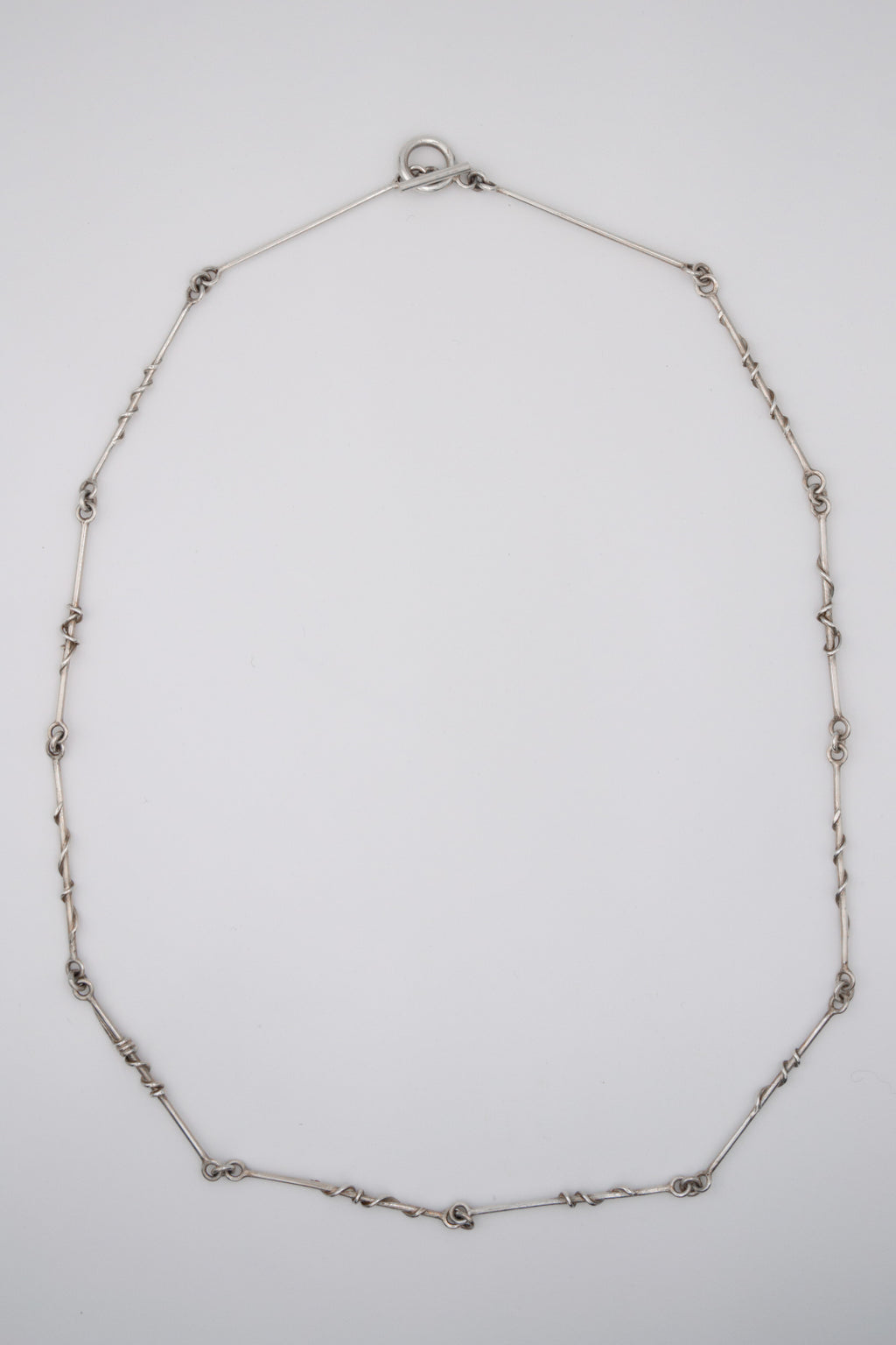 Fence necklace