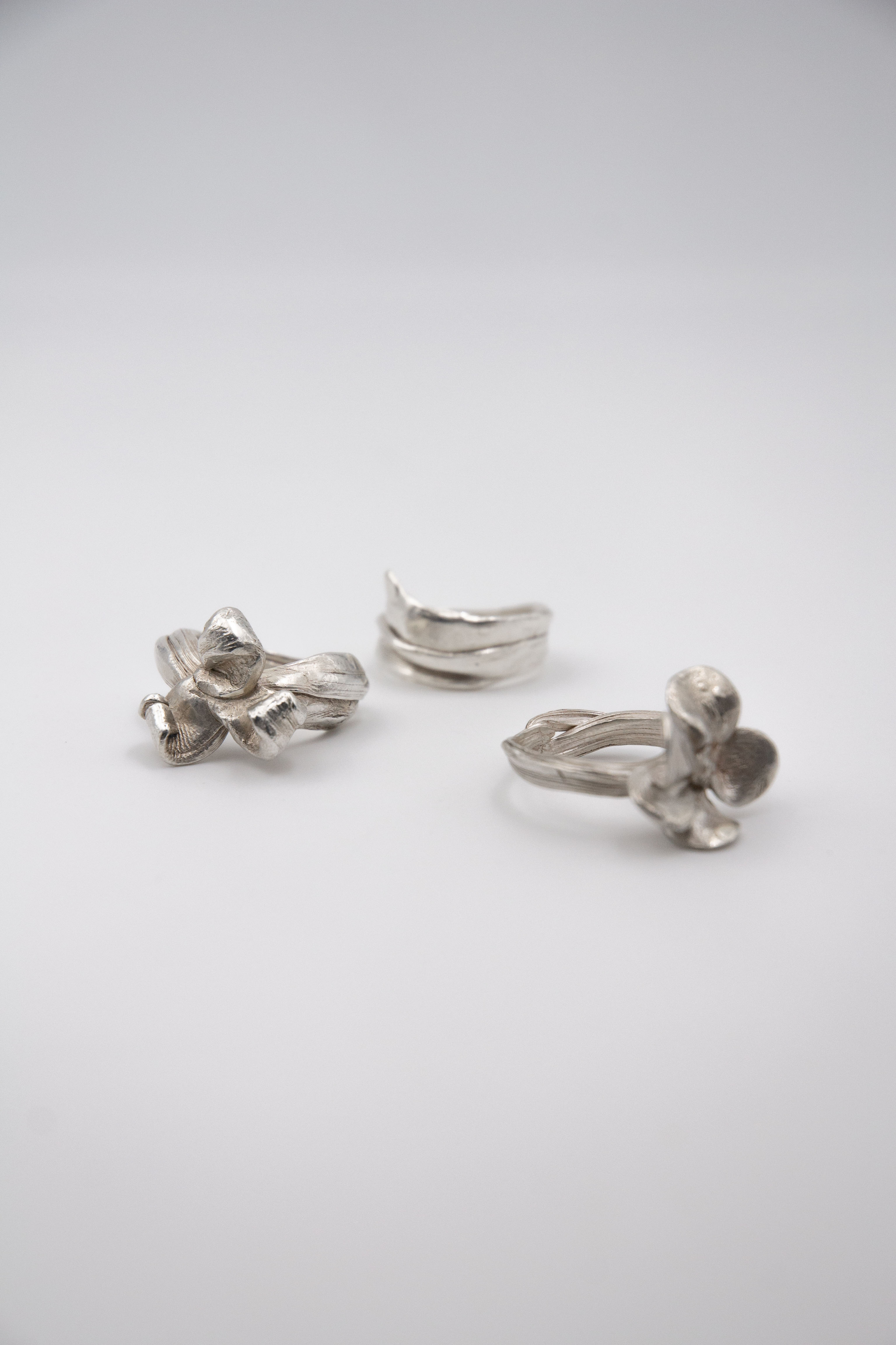 Hikime Mitsuro rings